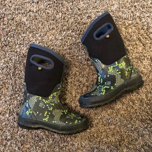 Boys Grasp Axel Boys Bog Boots